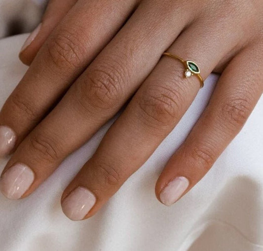Cz 925sterling silver ring - Minimalist ring - Dainty ring - Crystal stone ring