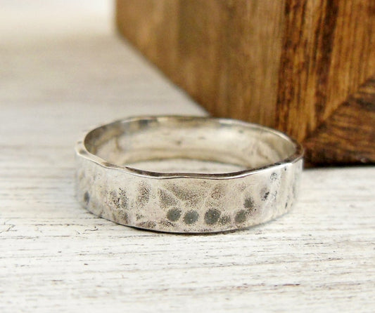 Engraved Ring Personalized Message Ring 4mm Hammered Ring