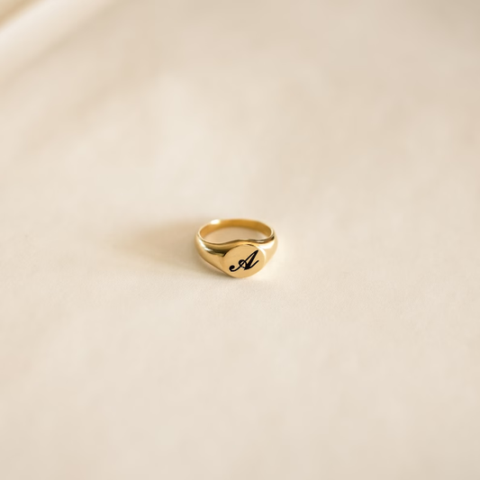 Custom Initial Signet Ring – Bridesmaid Gift