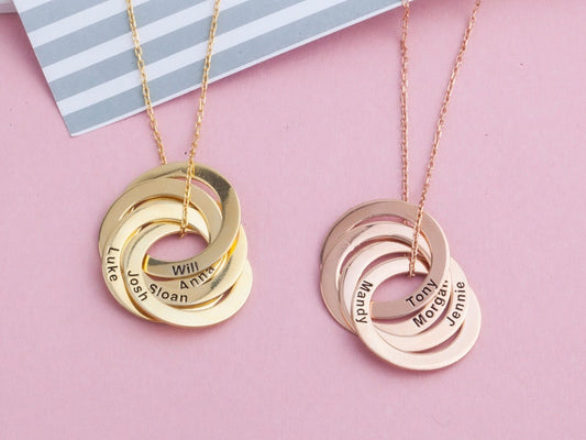 Personalized Multi Circle Name Necklace – Custom Engraved Family Pendant for Mom